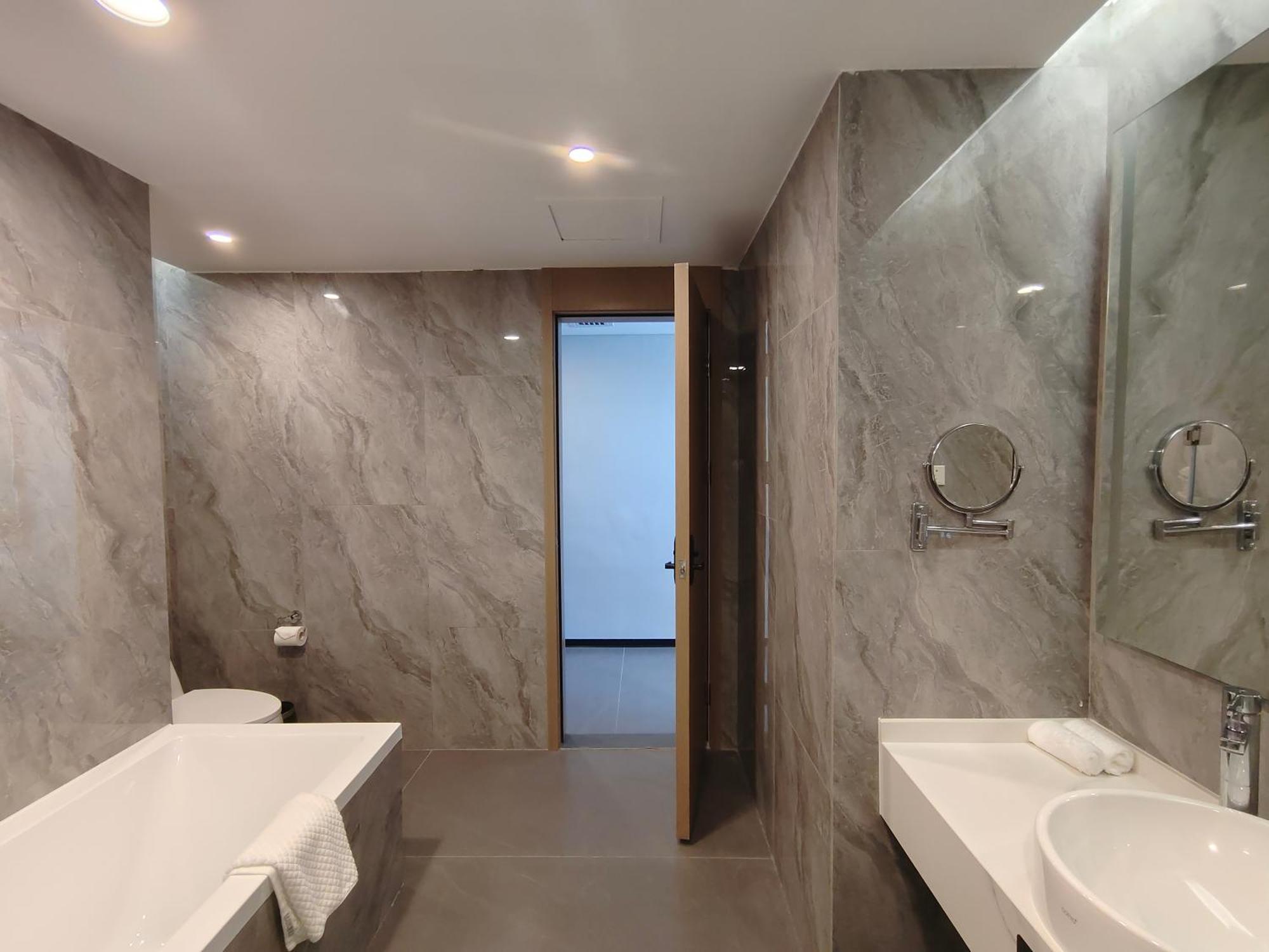 Romanjoy International Hotel Shenzhen Extérieur photo